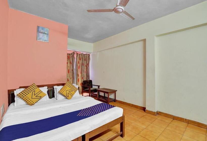 غرفة كلاسيكية ثلاثية, Spot On Hotel Krishna