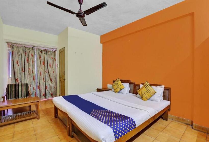 غرفة كلاسيكية ثلاثية, Spot On Hotel Krishna