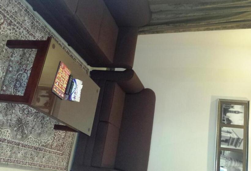 اتاق استاندارد, شقق برج نوران للشقق المخدومة