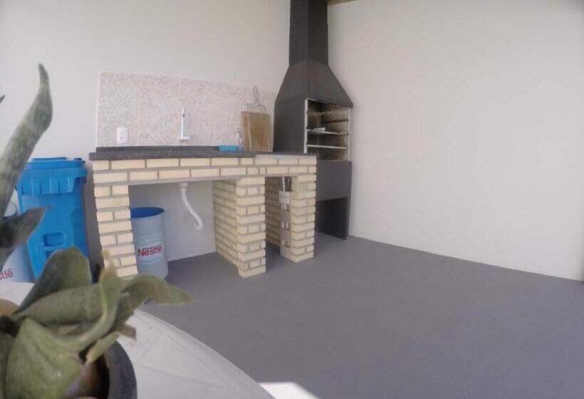 شقة غرفتين, Florianópolis Pousada Moçambeach