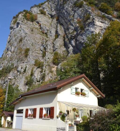 חדר סטנדרט עם ג'קוזי, Chambre D Hôtes Le Moulin