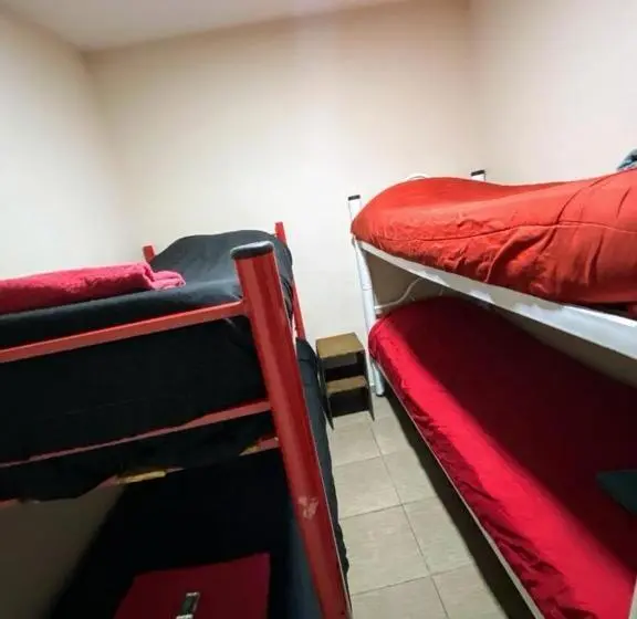 Mökki 1 Makuuhuone, Hostel El Paredon