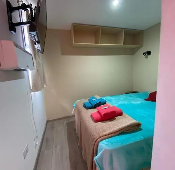 Mökki 1 Makuuhuone, Hostel El Paredon