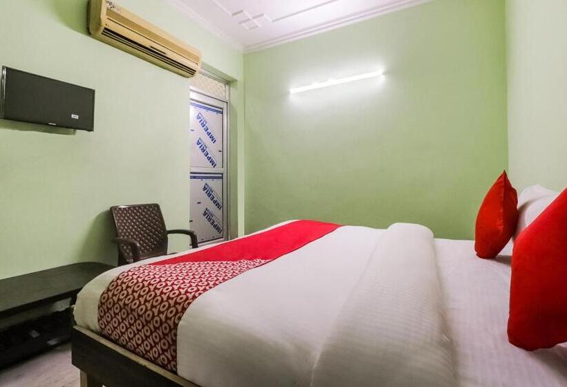 トリプルクラシックルーム, Oyo 65130 Saad Residency