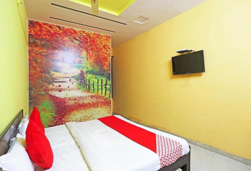 三人经典房间, Oyo Flagship Sangam Guest House