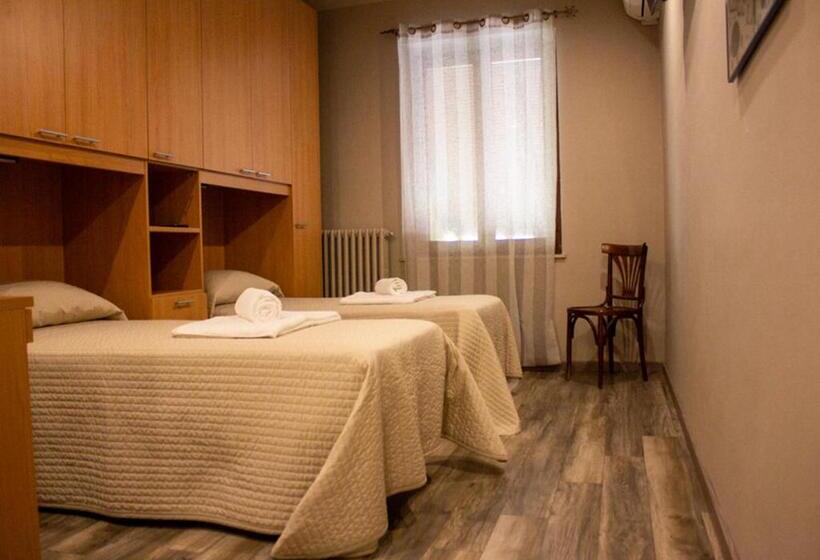 חדר סטנדרט, Trattoria Due Citroni