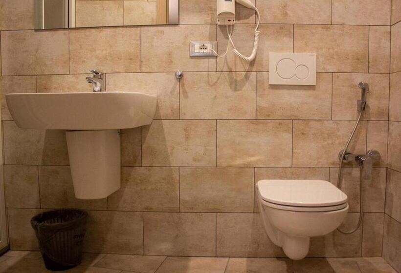 חדר סטנדרט, Trattoria Due Citroni