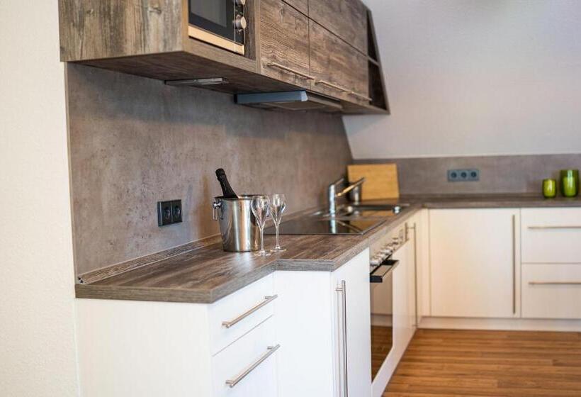 Апартаменты 1 Спальня с Балконом, Zur Waldhufe