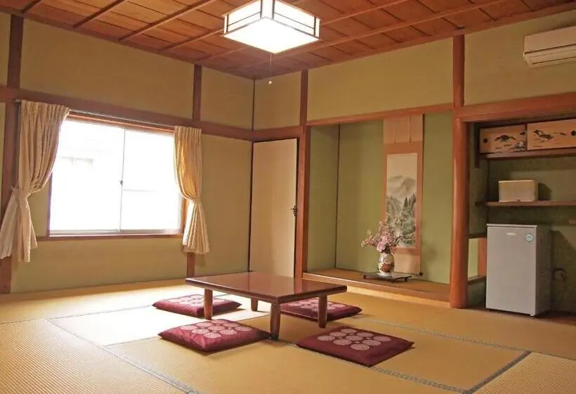 Perhehuone, Kikuya Ryokan