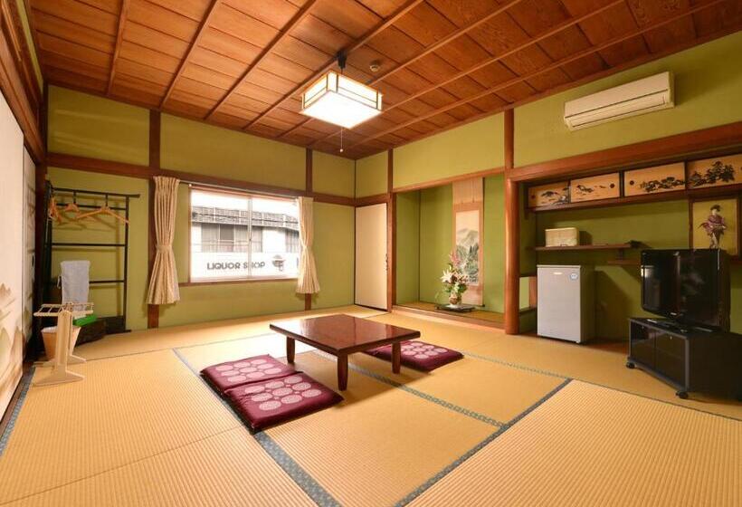 חדר משפחתי, Kikuya Ryokan