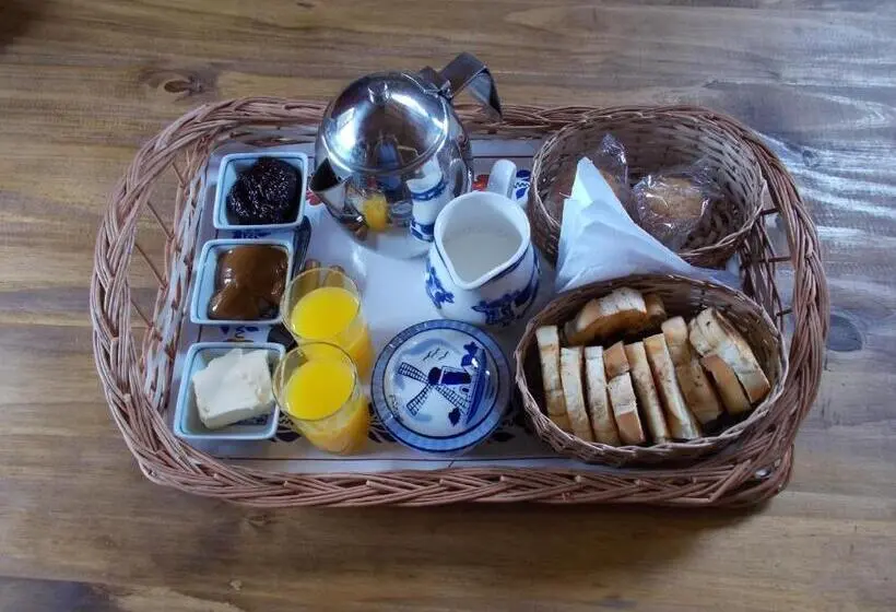 Standard-huone Puutarhanäkymä, La Holandesa B & B
