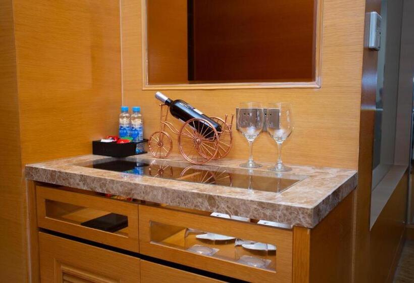 اتاق لوکس, Ln Dongfang Resort