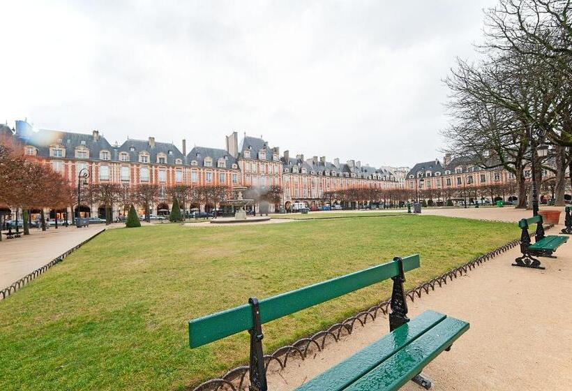 スタンダードルーム, Pavillon Marais