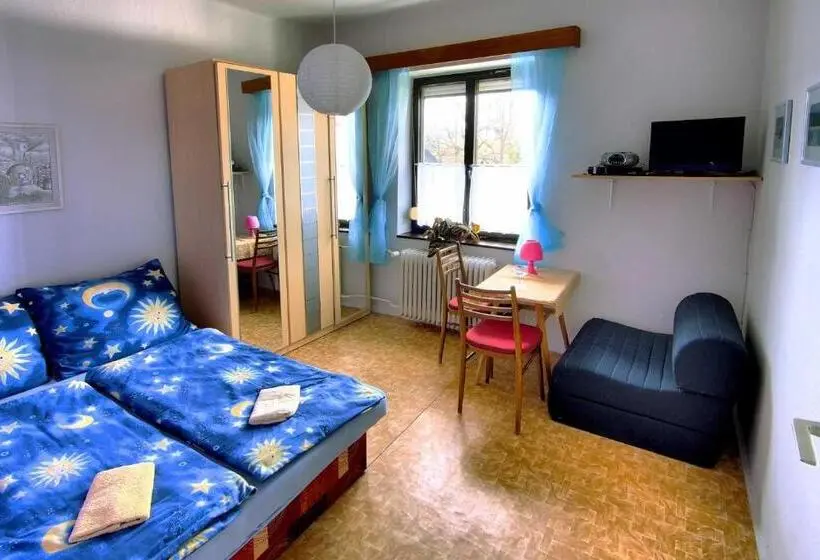 Sviitti, Penzion Nemílek