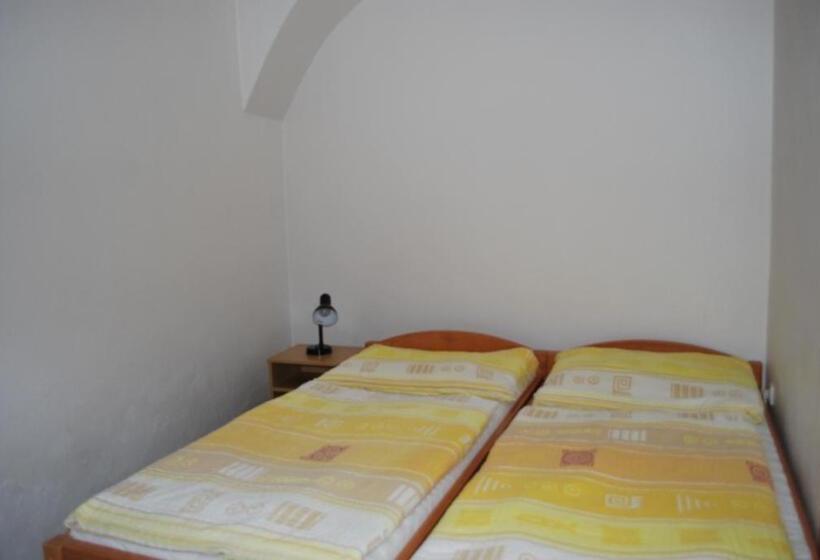 Люкс, Rodinné Ubytování Na Habeši