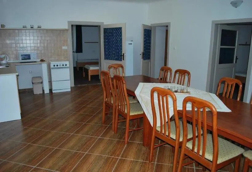 ３ベッドルームスイート, Rodinné Ubytování Na Habeši