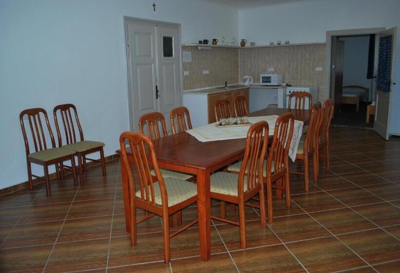 Люкс 3 Спальни, Rodinné Ubytování Na Habeši