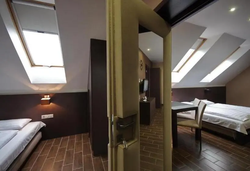 スタンダードルーム, Royal Residence Apartments