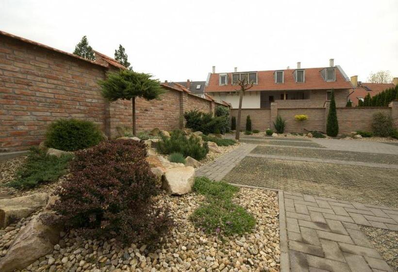 اتاق استاندارد, Royal Residence Apartments