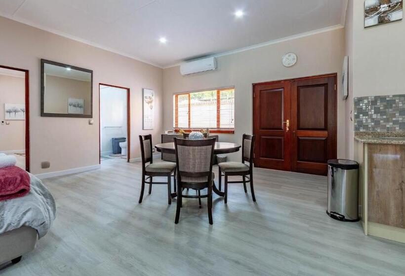 Студия Deluxe, Rsa Lodge