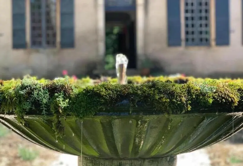 ガーデンビューファミリールーム, The Stables Gite At Chateau Mas De Pradié