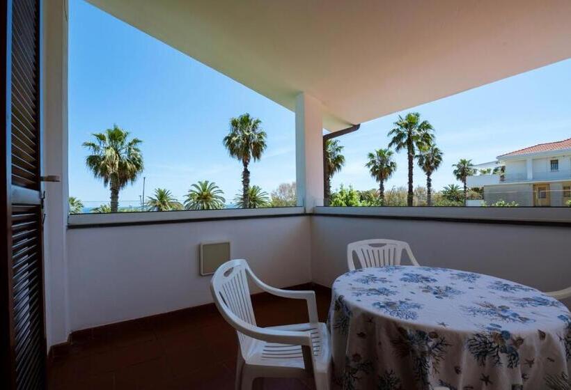 침실 1개 바다 전망 아파트, Residence Elle