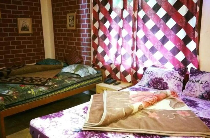 اتاق سوپریور سه تخته, Kodai Heaven