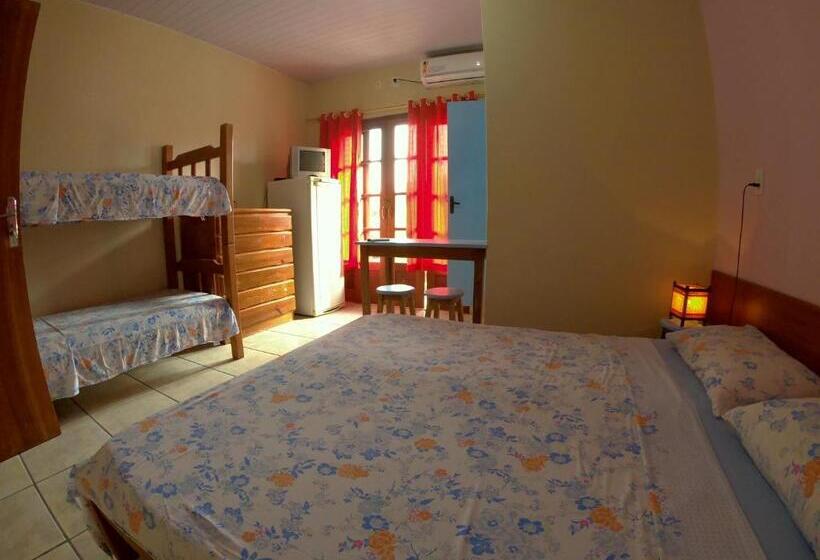 اتاق استاندارد چهار تخته, Complexo Desenferruja Uma Quadra Praia Da Ferrugem