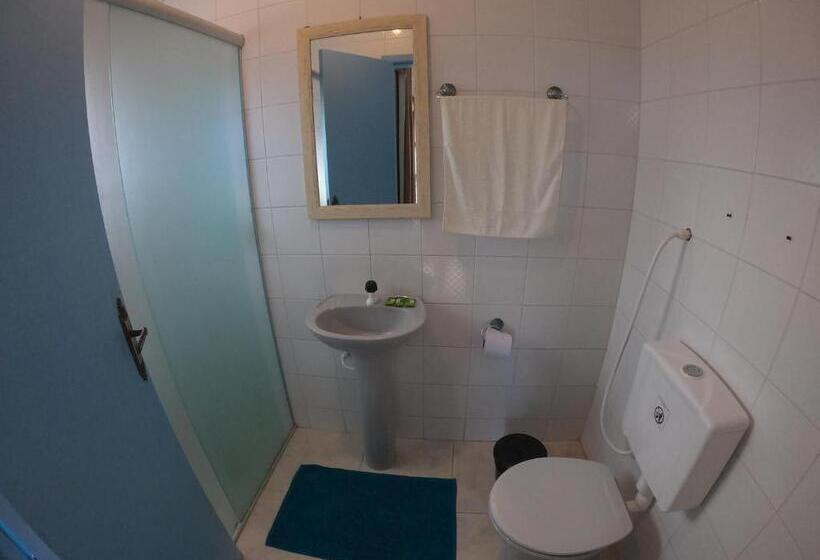 سوییت اجرایی, Complexo Desenferruja Uma Quadra Praia Da Ferrugem