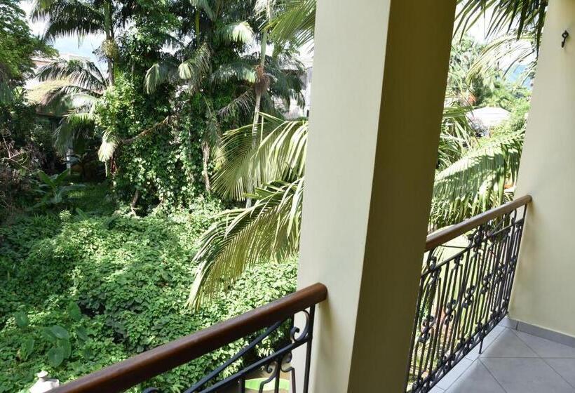 テラス付スーペリアルーム, Pousada Bella Morretes