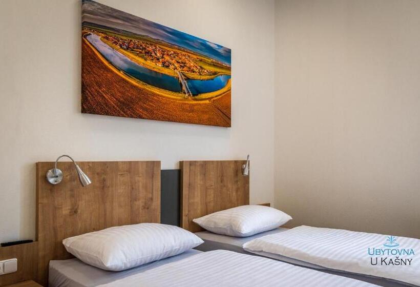 스탠다드 룸, Ubytovna U Kašny