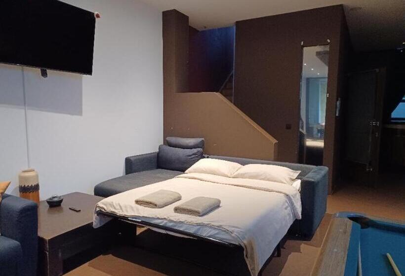 اتاق استاندارد, Comenstay Brussels