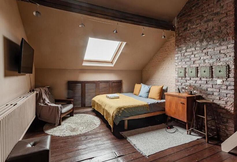 ویلای 1 خوابه, Comenstay Brussels