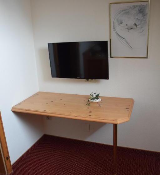 スタンダードシングルルーム, Dorf Café