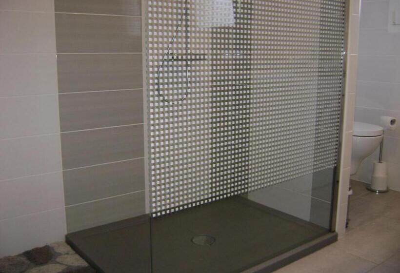 标准间, La Ferme De La Velle