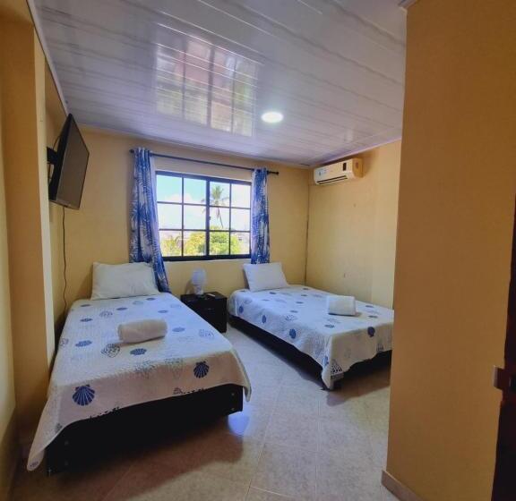 带1个卧室的带阳台的公寓, Posada Seven Colours Ocean