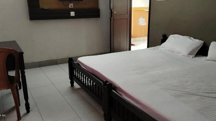 غرفة قياسية, Al Amana Tower