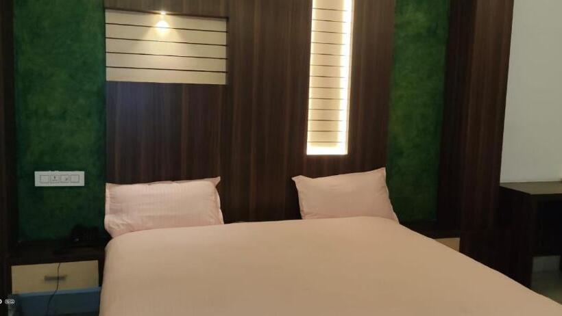 غرفة ديلوكس, Al Amana Tower