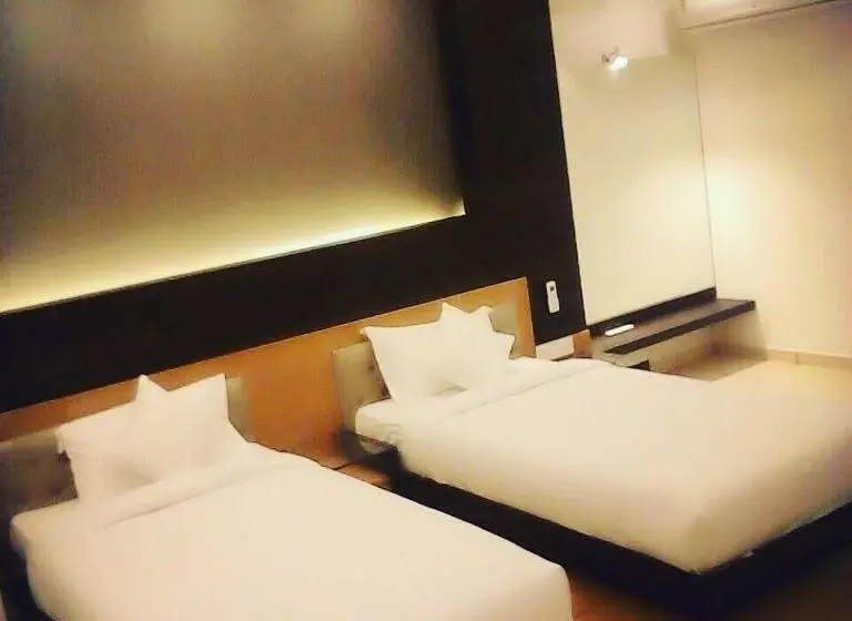 デラックスルーム, Al Amana Tower