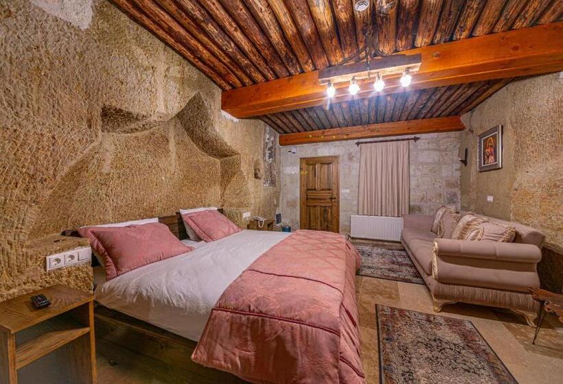 Люкс Повышенной Комфортности, Belenus Cave House