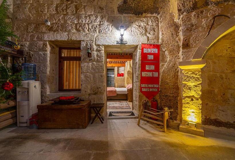 디럭스 스위트, Belenus Cave House