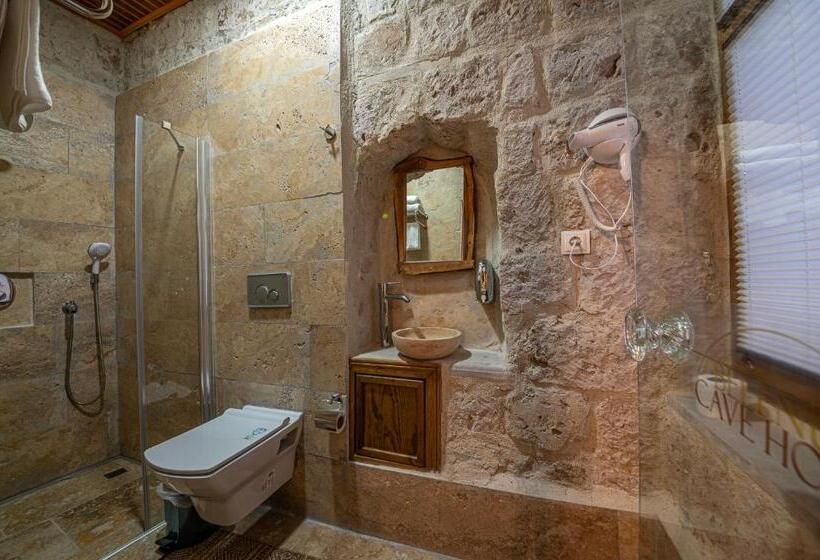 Номер Стандарт, Belenus Cave House