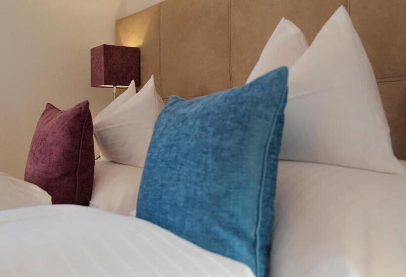 غرفة سوبيريور, Burgwald   Ski In & Ski Out