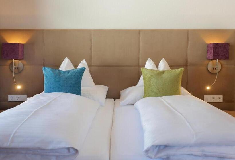 غرفة سوبيريور, Burgwald   Ski In & Ski Out