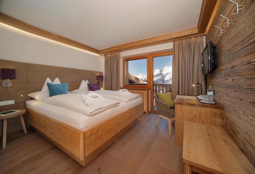 غرفة قياسية, Burgwald   Ski In & Ski Out