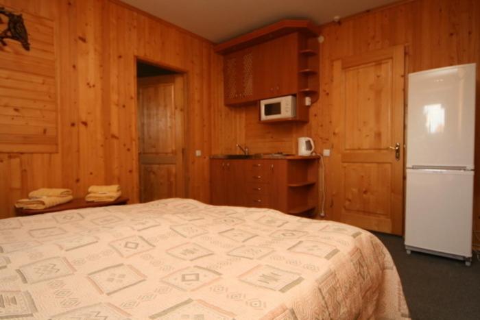 شقة غرفتين, Malyvo