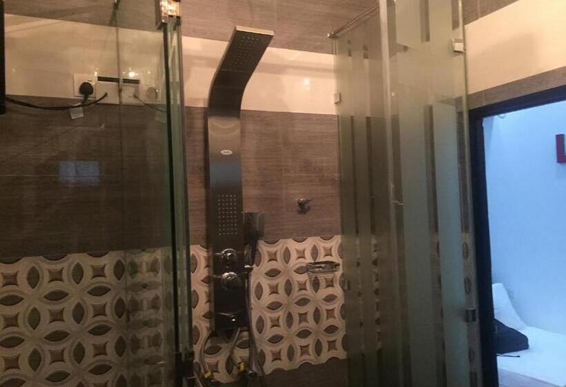 经济房, White House