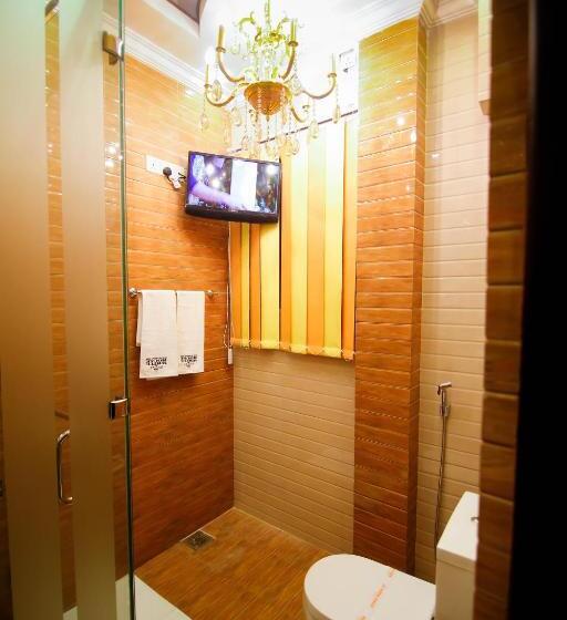 家庭间, White House