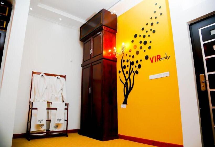 家庭间, White House