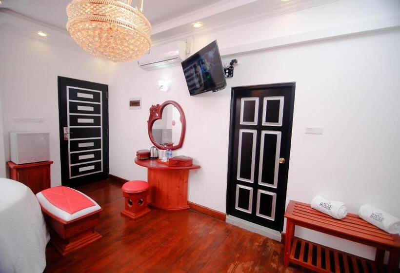 标准间, White House